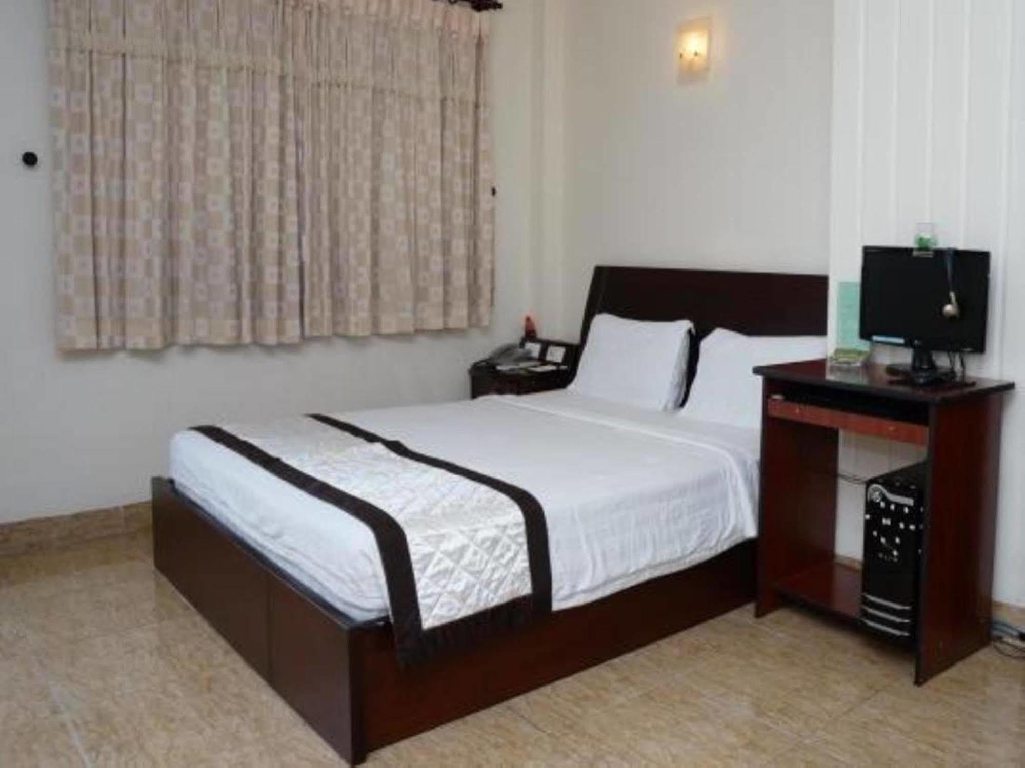 A25 Hotel - 22 Nguyen Cu Trinh Cidade de Ho Chi Minh Exterior foto